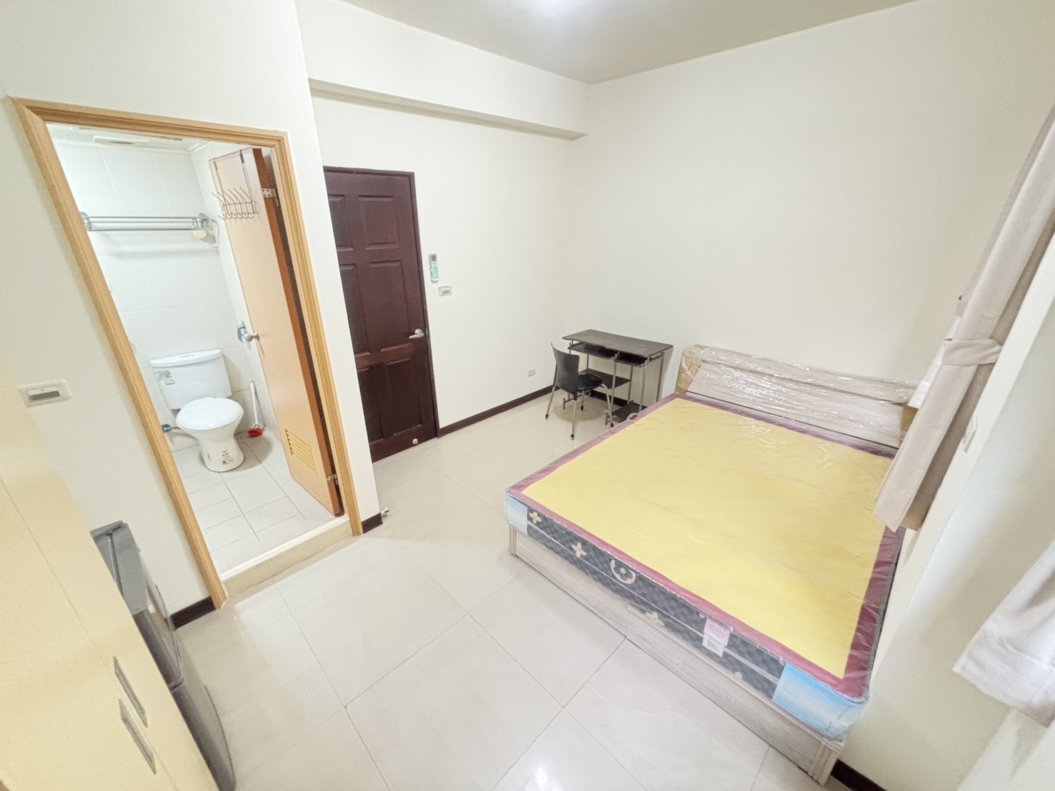 🏡 一中街套房｜租屋補助、台水電、寵物友善 - 照片 3