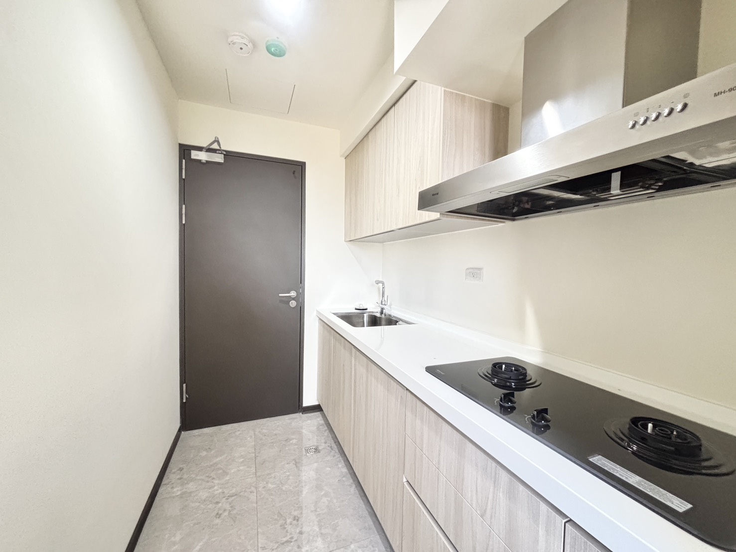 🏡 西區 3 房 2 衛｜臺灣大道門牌、近草悟道、可申請租屋補助 - 照片 5