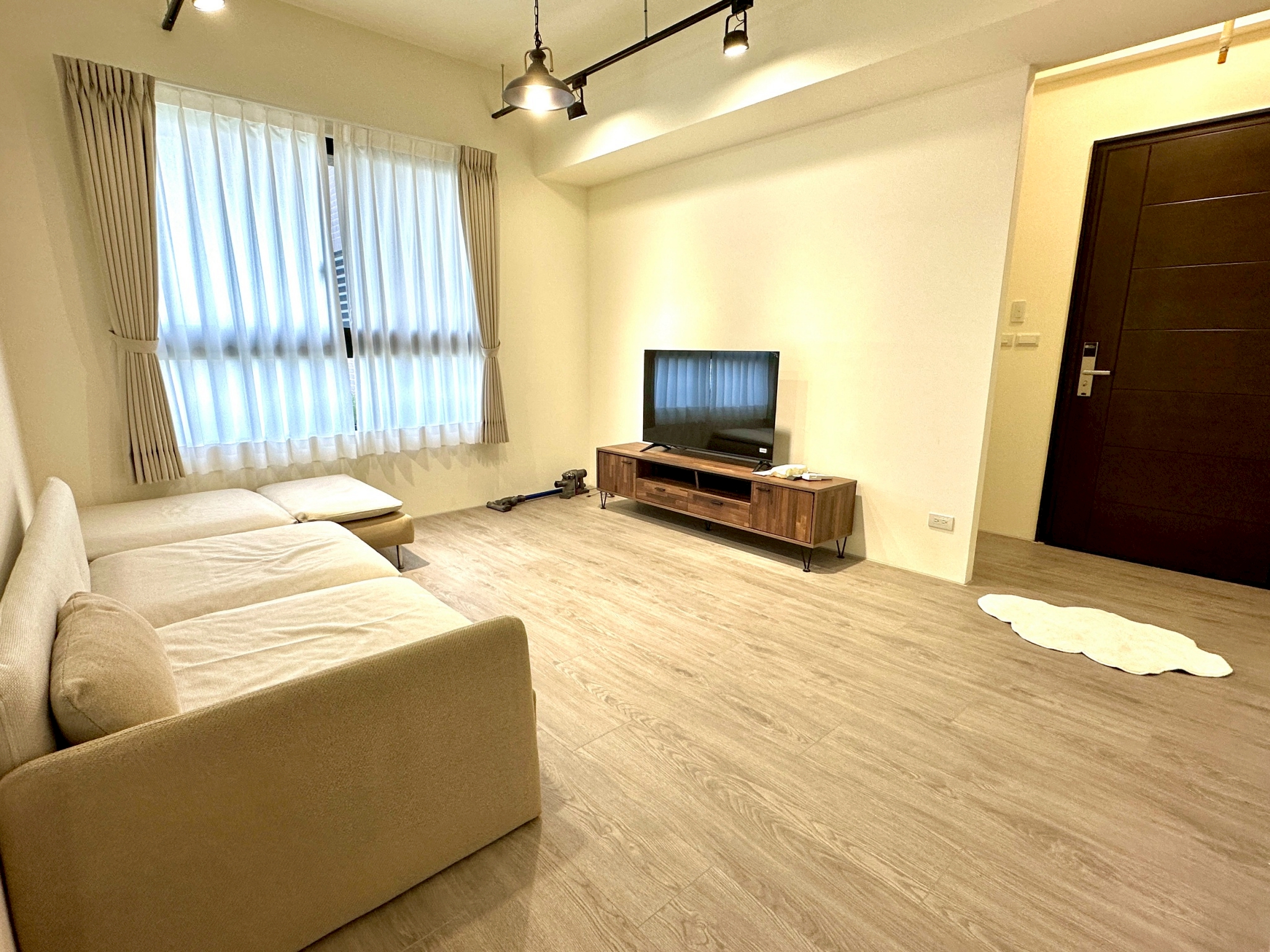 🏡 北屯區3房|松竹商圈、823公園|租屋補助、台水電 - 照片 1