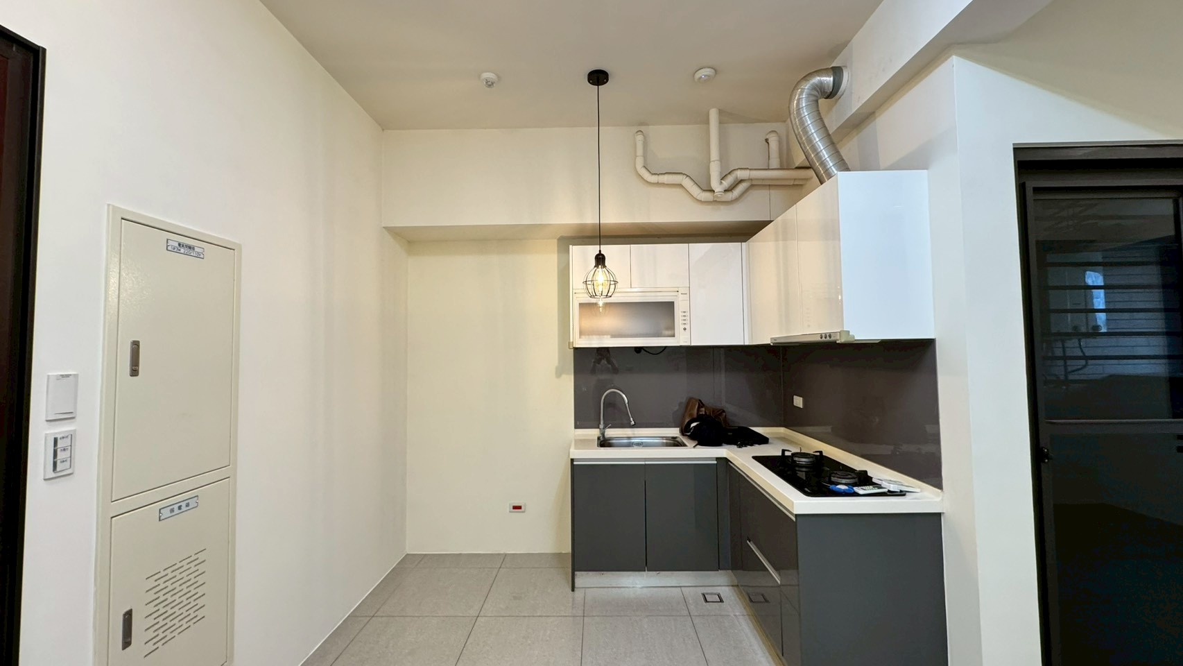 🏡 大里區 2 房｜精銳軟園B區、台水電、寵物友善 - 照片 3