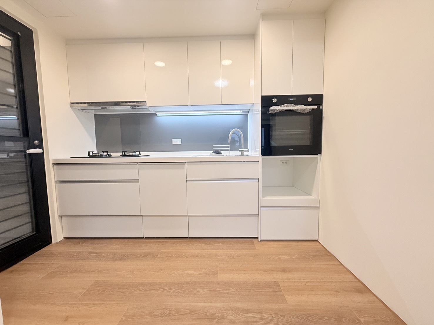 🏡 北屯優質建設3房平車｜漢神洲際百貨、松強國小、馬禮遜美國學校｜游泳池、租補入戶籍 - 照片 3