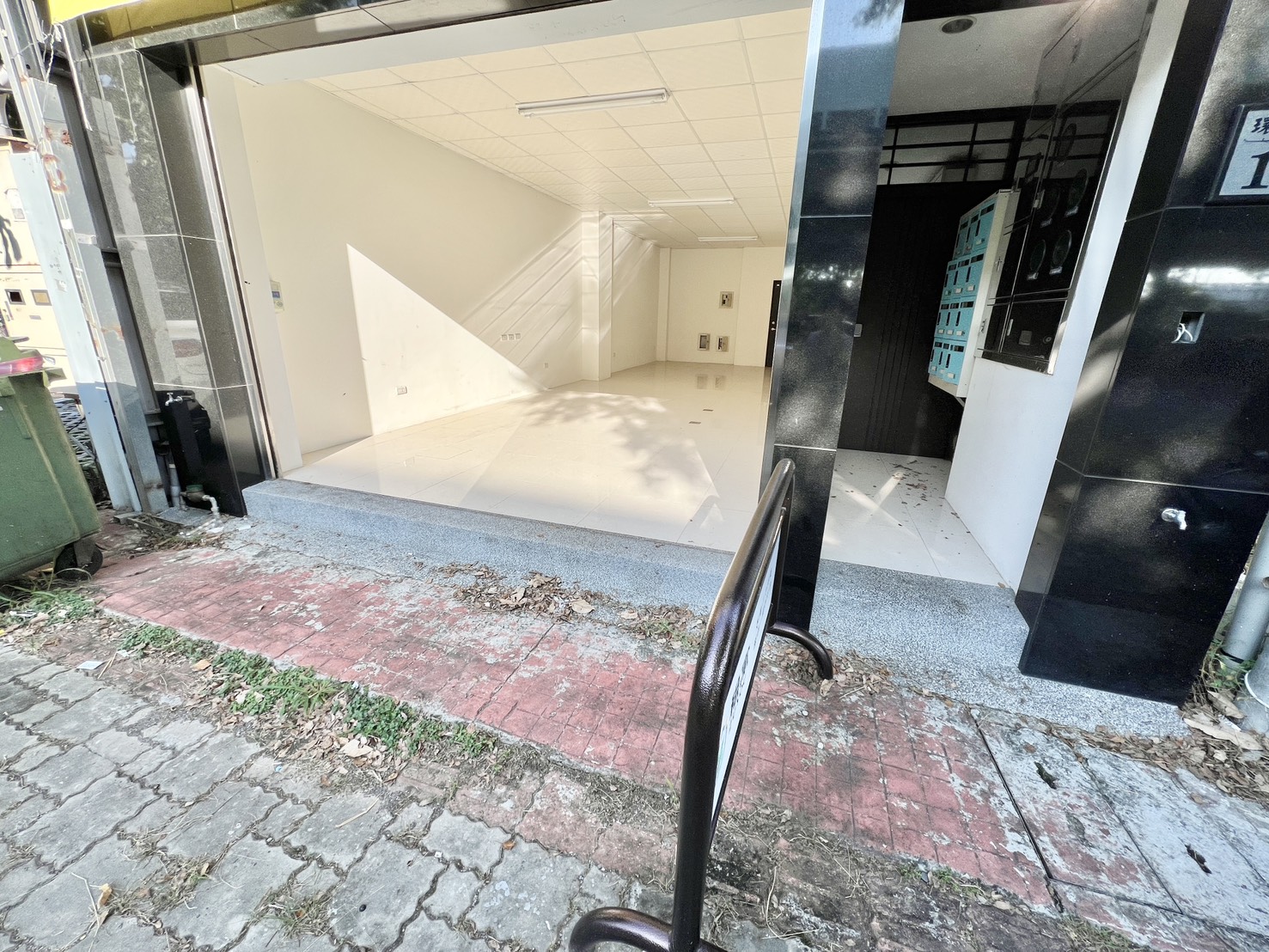 🏡 南屯區整棟出租｜74快速道路、單元二｜可報稅、垃圾處理 - 照片 2