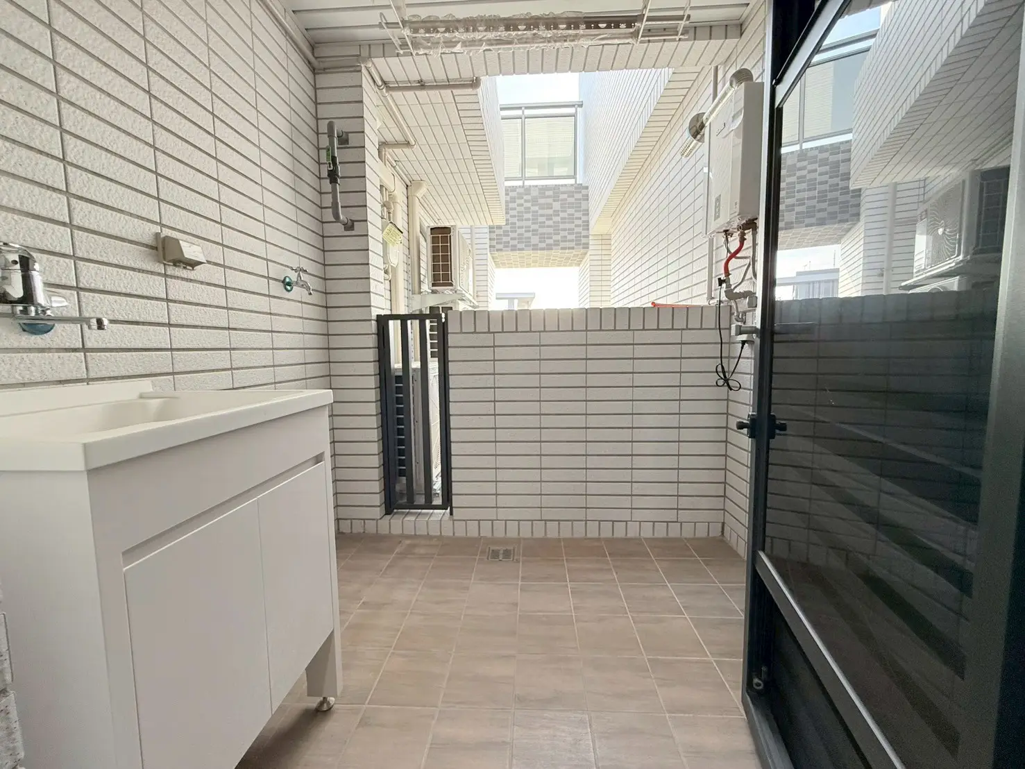 🏡 北屯 14 樓景觀 3 房｜租屋補助、台水電、近好市多 - 照片 2