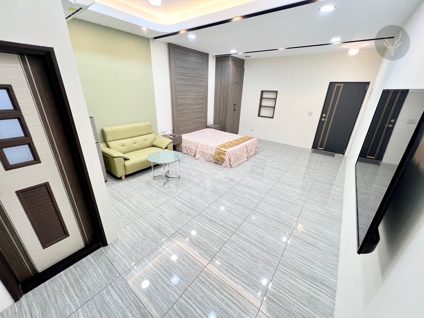 🏡 北屯軍功路二段套房|學區近、補助可