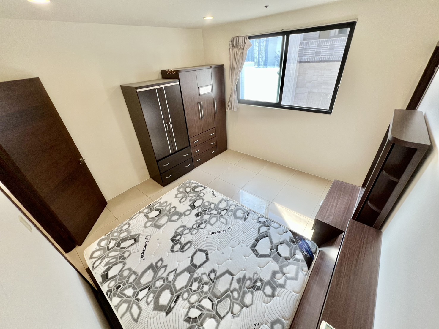 🏡 北屯 3 房 2 衛｜總太悅來高樓景觀、台水電可開伙 - 照片 3