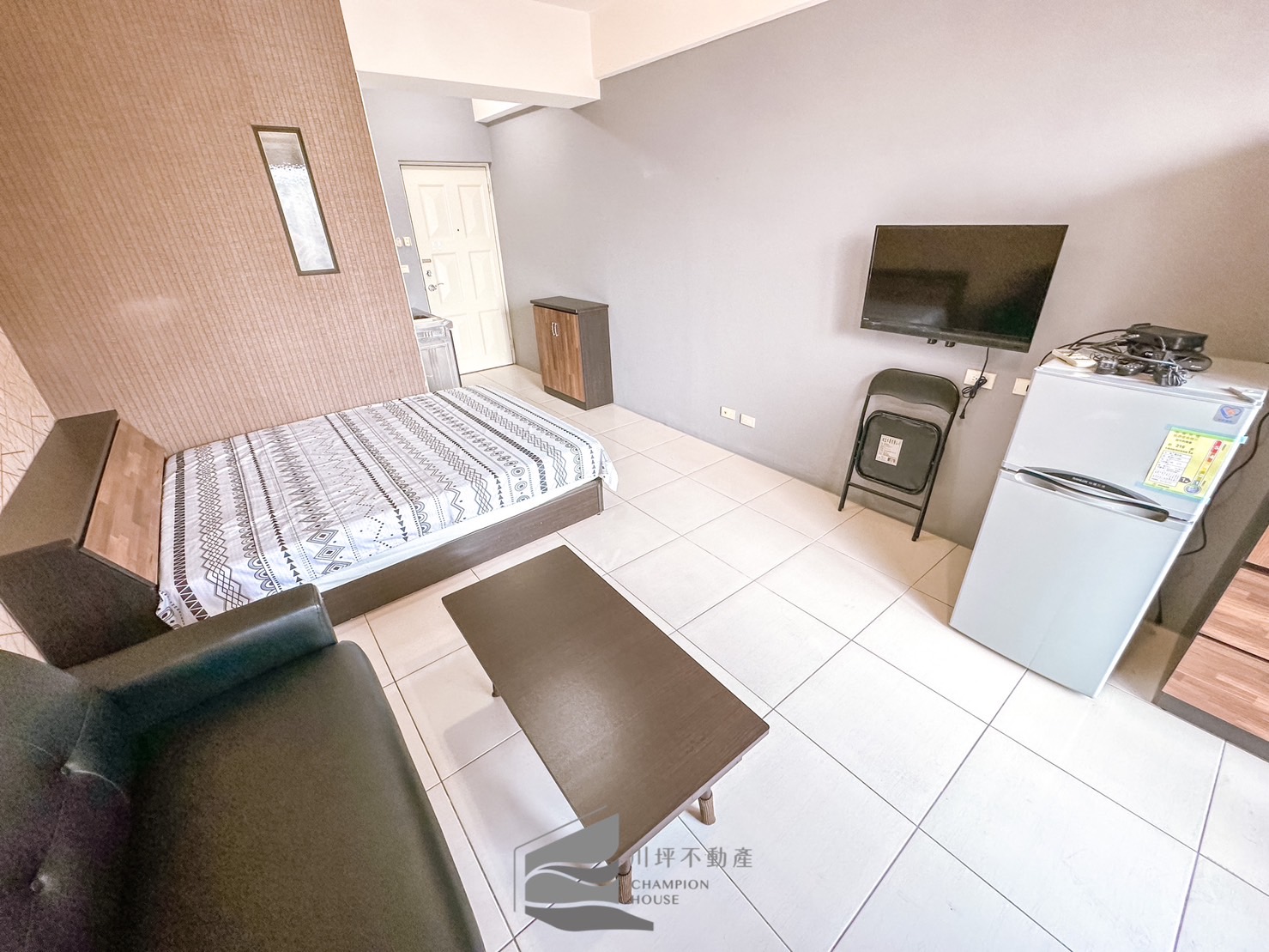 🏡 北區 7 樓頂樓景觀套房｜租屋補助、可入籍、近一中商圈 - 照片 5