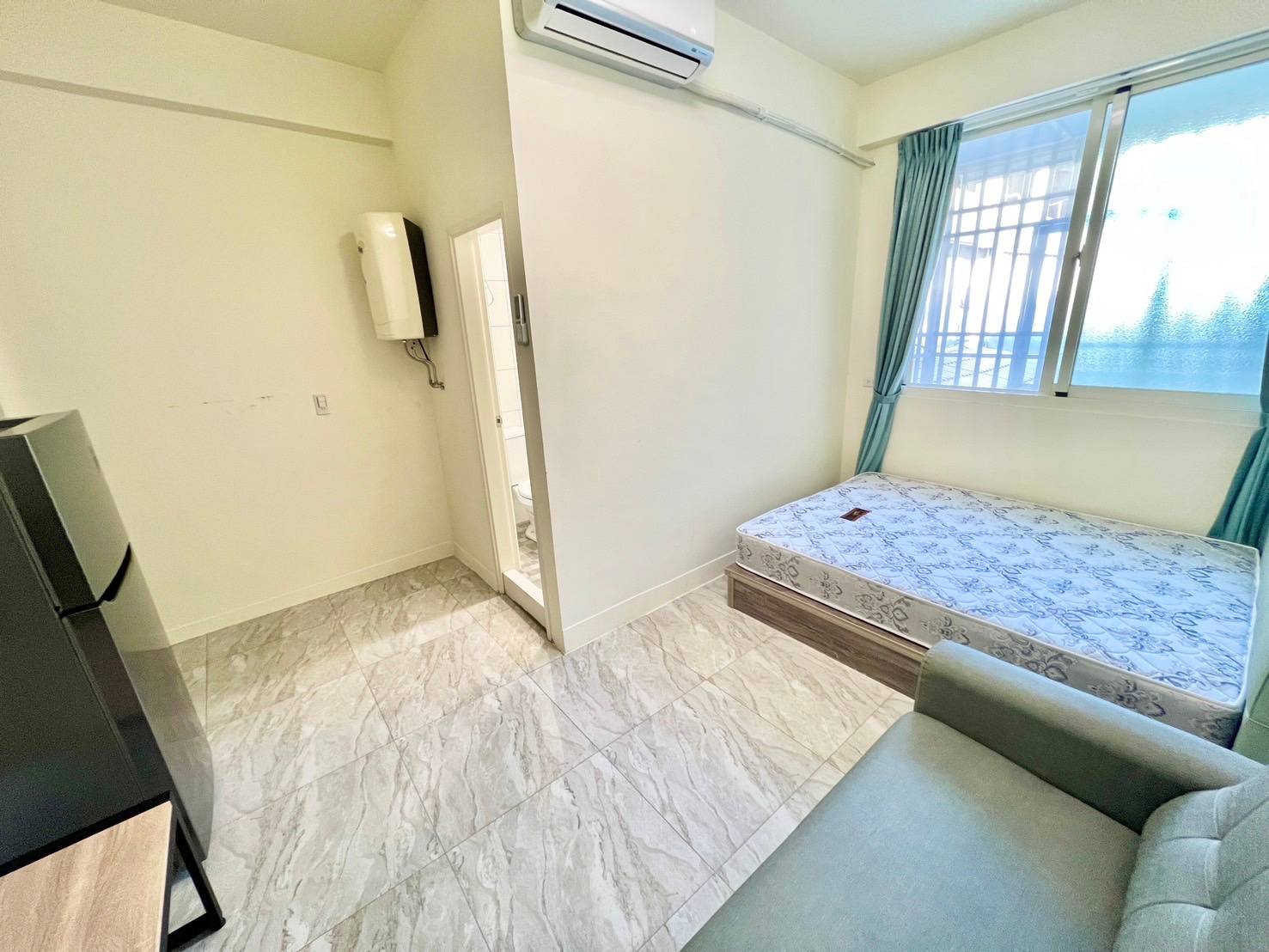 🏡 北區華中街套房｜租屋補助、包裹代收 - 照片 3