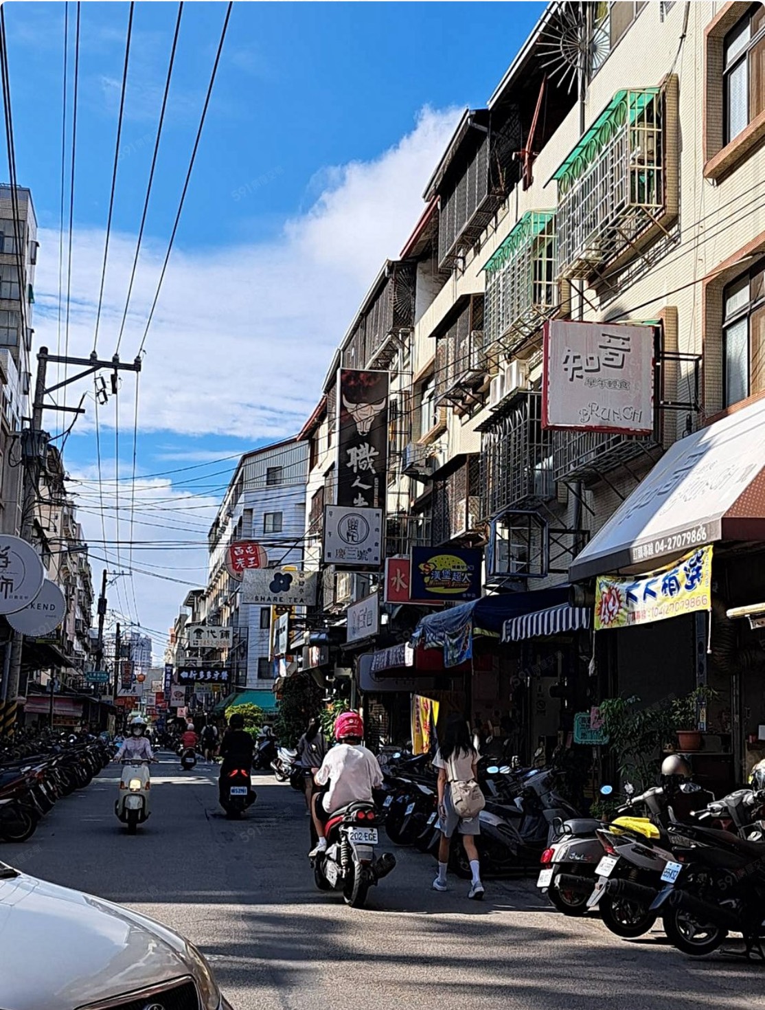 🏢 西屯文華路黃金店面｜可報稅、逢甲商圈人潮 - 照片 4