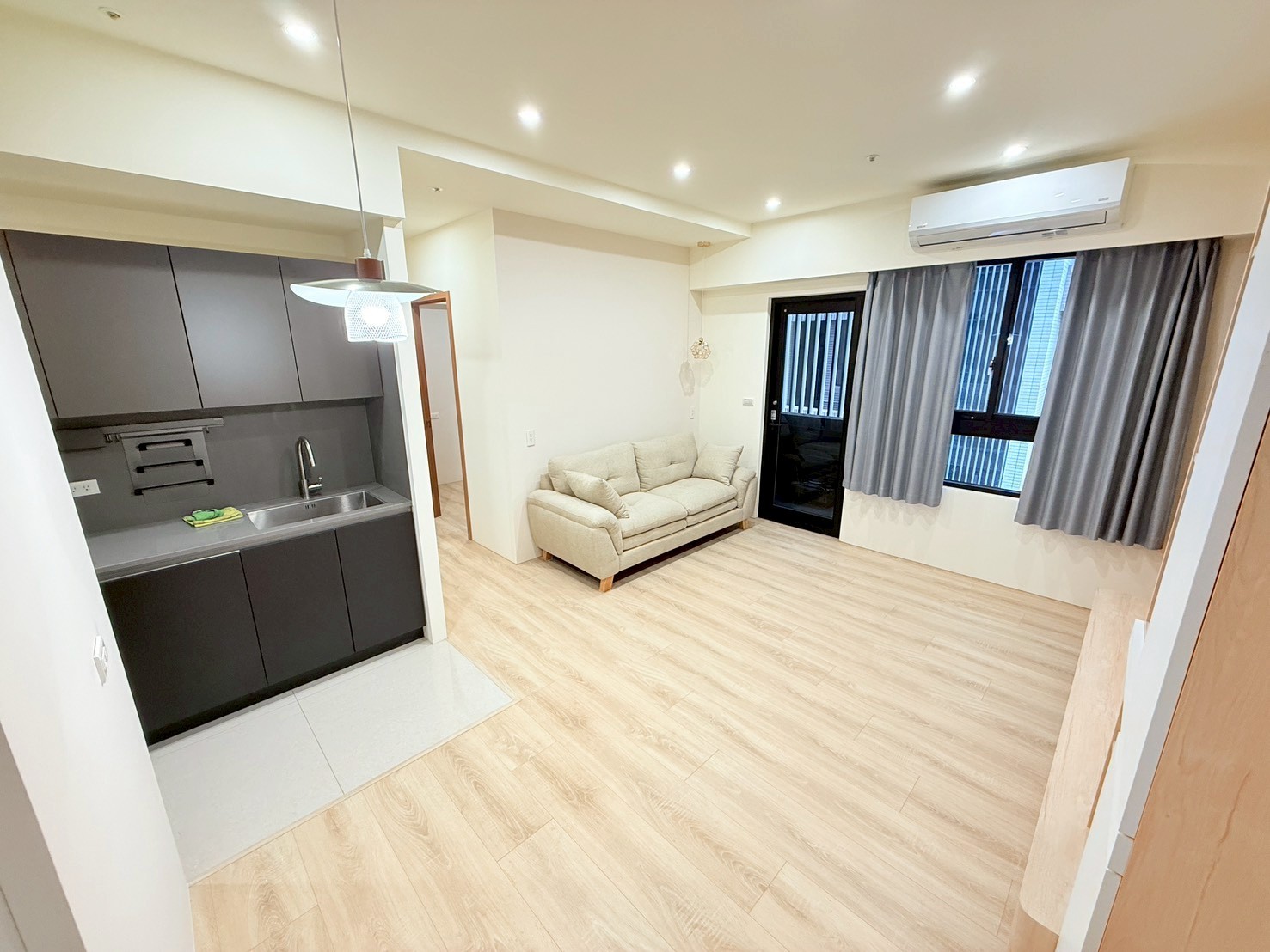 🏡 五權車站、國圖館|全新社區2房 裝潢戶 - 照片 1