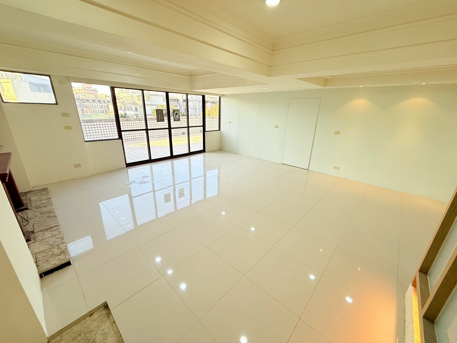 🏡 大里 4 房 2 衛｜近塗城商圈、可申請租屋補助 - 照片 2