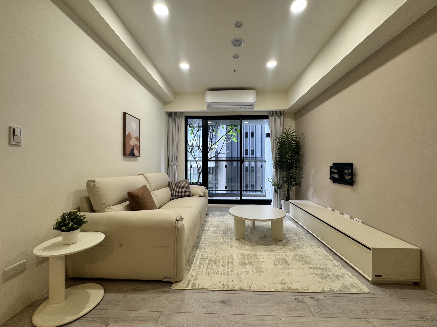 🏡 西屯區 3 房 2 衛｜黎明路三段、近逢甲商圈、寵物友善 - 照片 1