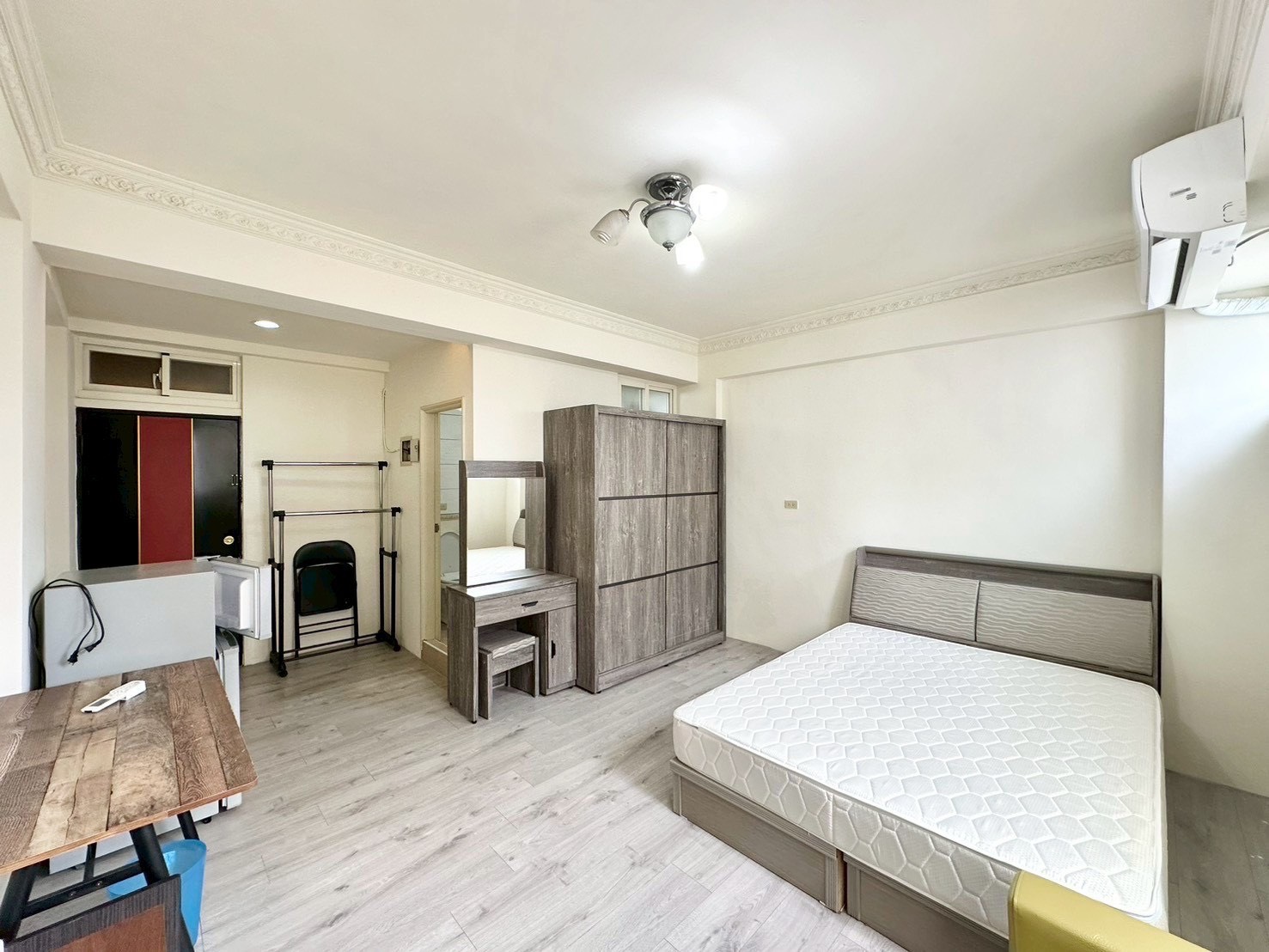 🏡 西區獨立套房｜近漢口商圈、租屋補助、垃圾處理 - 照片 1