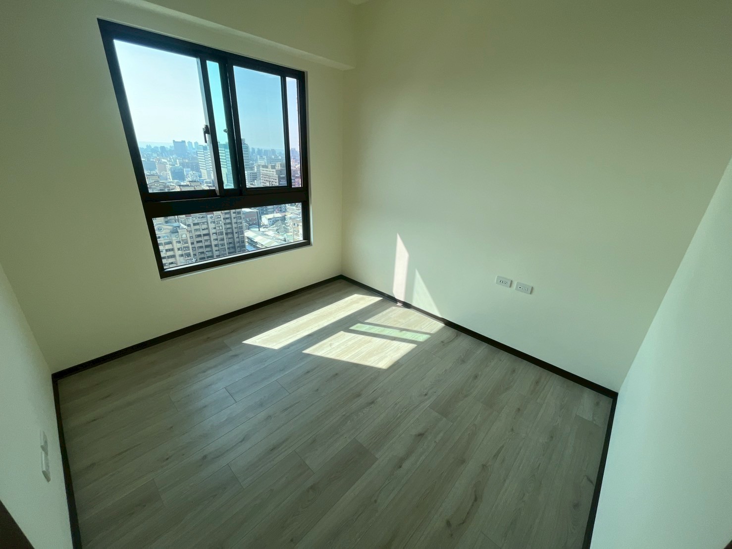 🏡 北區3房｜中國醫、中友百貨｜台水電、可開伙 - 照片 4