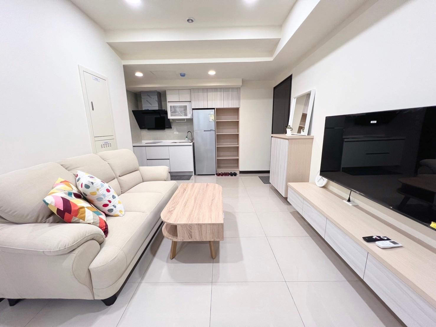 🏡 西屯區 2 房含車位|租屋補助、台水電、近逢甲商圈 - 照片 1