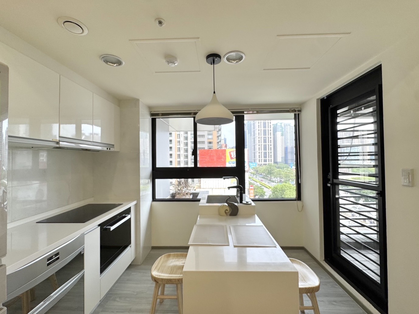 🏡 西屯區3房｜新光三越、大遠百｜租屋補助、台水電 - 照片 2