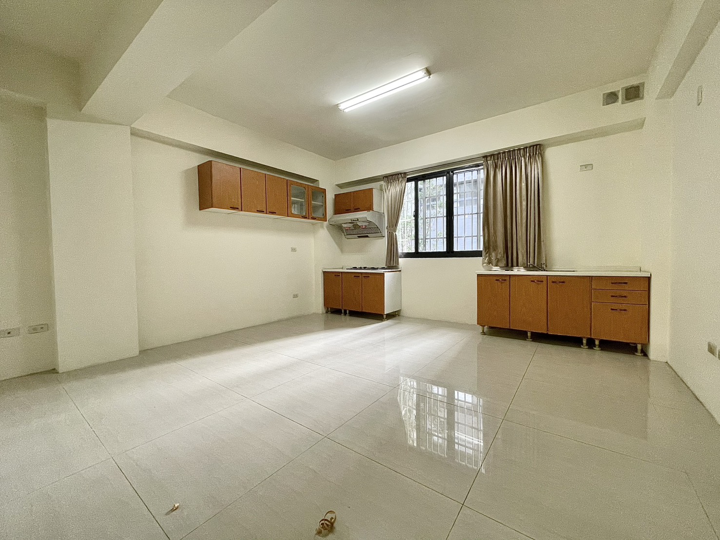 🏡 北屯區5房｜樹孝商圈、中山商圈｜台水電、可開伙 - 照片 4