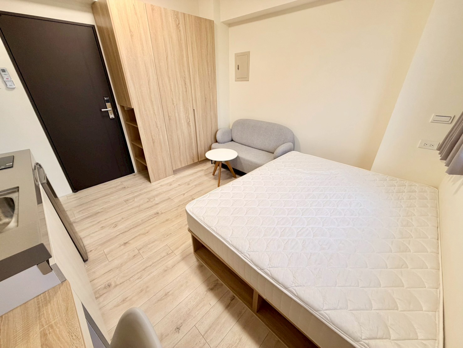 🏡 北區獨立套房｜租屋補助、獨立陽台、近一中商圈 - 照片 3